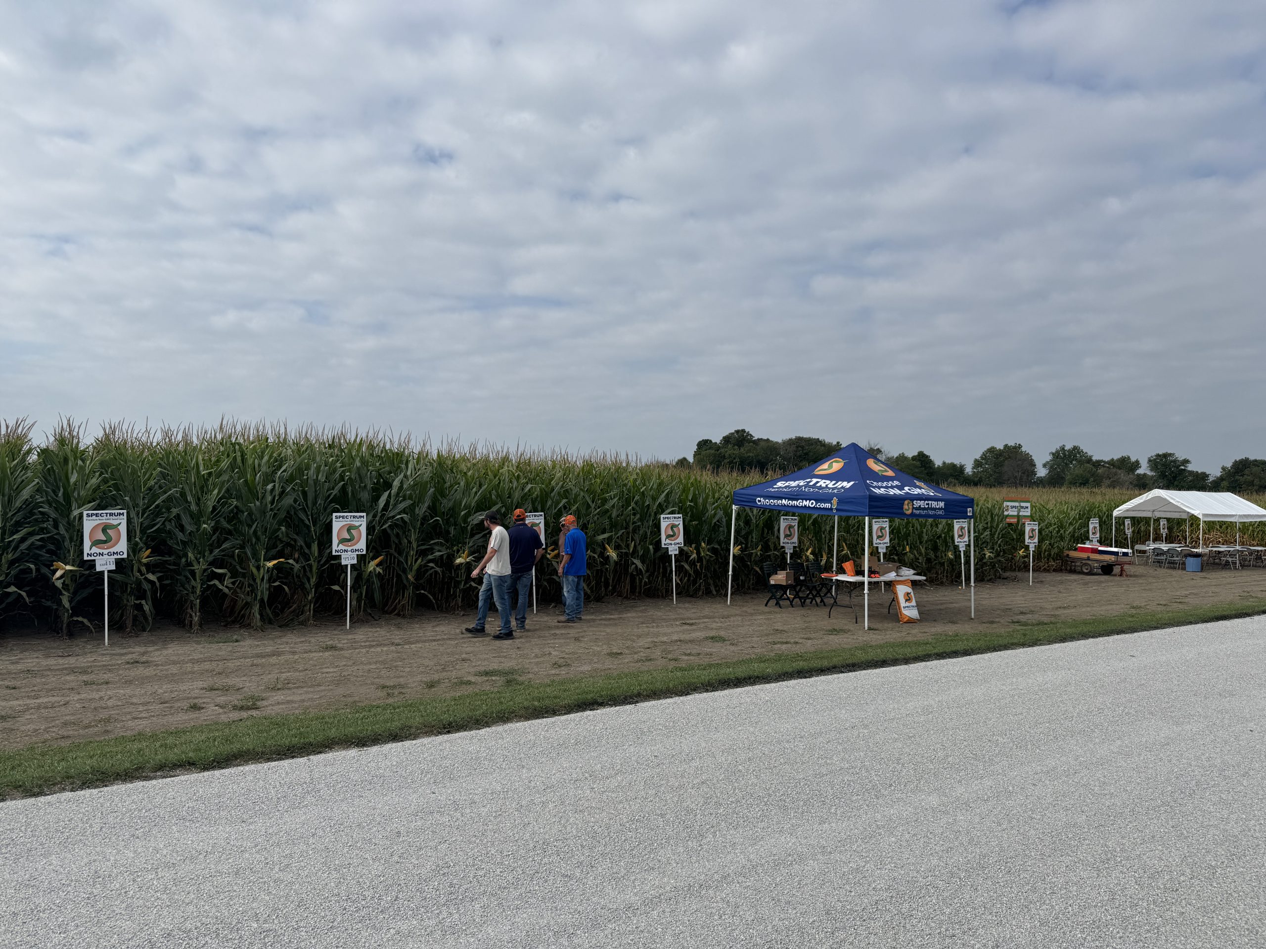 Spectrum plot at Teuscher Family Farm, Tipton, IN